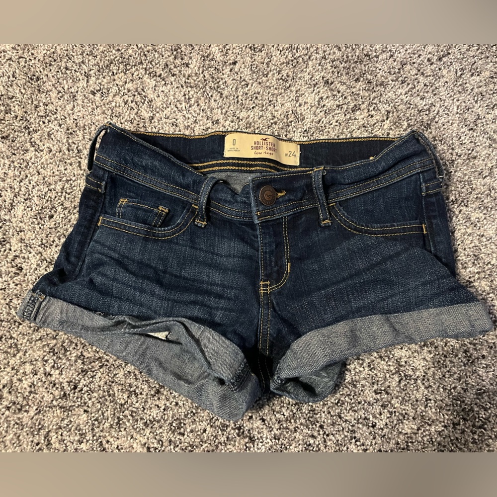 Size 0 Hollister Short Shorts